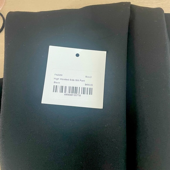 Black pants Smythe size 2. New with tags. - Picture 1 of 2